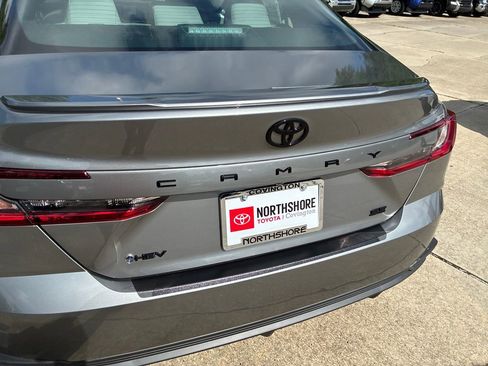 New 2026 Toyota Camry SE FWD image 6