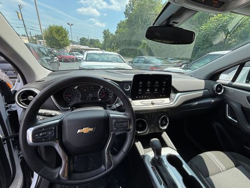 Used 2026 Chevrolet Blazer LT FWD image 31