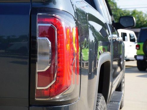 Used 2018 GMC Sierra 1500 SLT AWD/4WD image 20