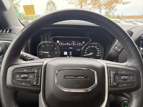 Certified 2022 GMC Sierra 1500 Denali w/ Denali Reserve Package AWD/4WD image 12
