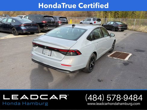 Certified 2025 Honda Accord SE image 4