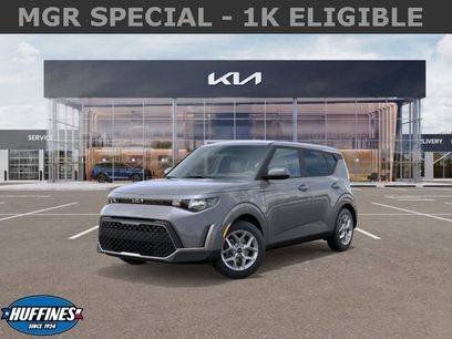 New 2025 Kia Soul LX w/ LX Technology Package