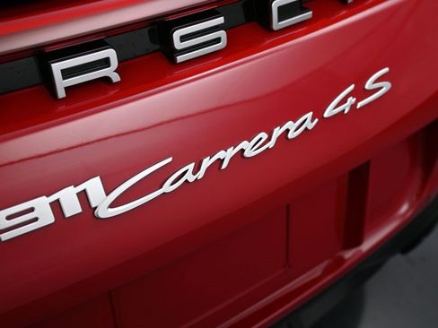 Used 2024 Porsche 911 Carrera 4S w/ Sport Package image 8