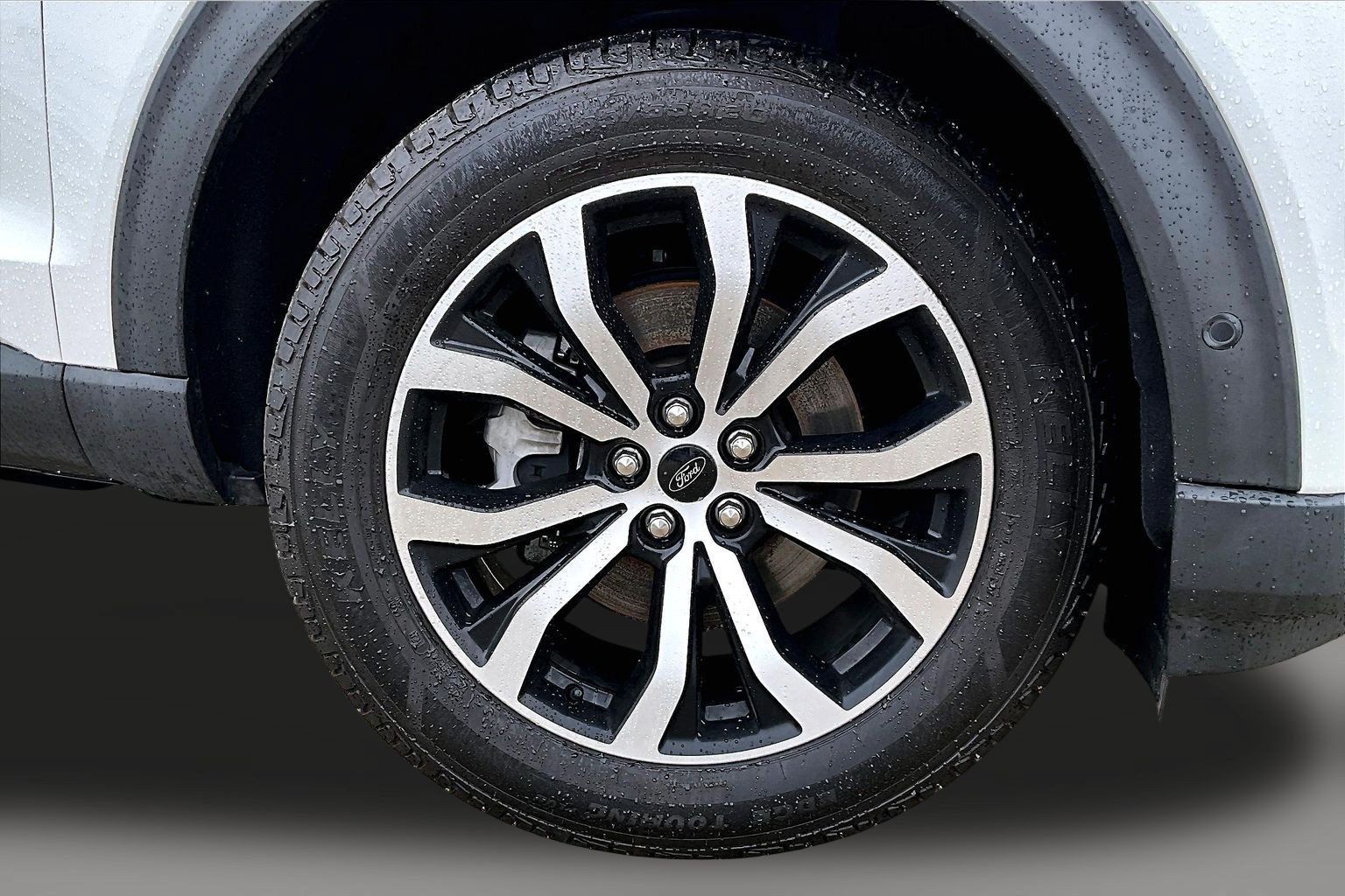 Used 2020 Ford Explorer ST w/ Premium Technology Package AWD/4WD image 9