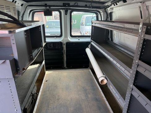 Used 2014 Chevrolet Express 1500 AWD image 13