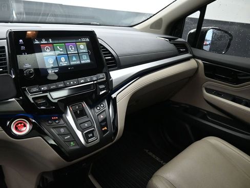 Used 2020 Honda Odyssey Elite image 24