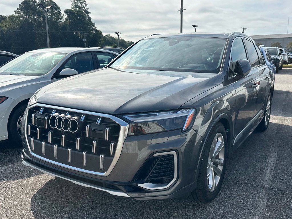 Used 2026 Audi Q7 3.0T Prestige w/ Prestige Package AWD/4WD image 4