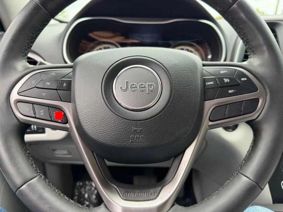 Used 2022 Jeep Cherokee Latitude Lux AWD/4WD image 23