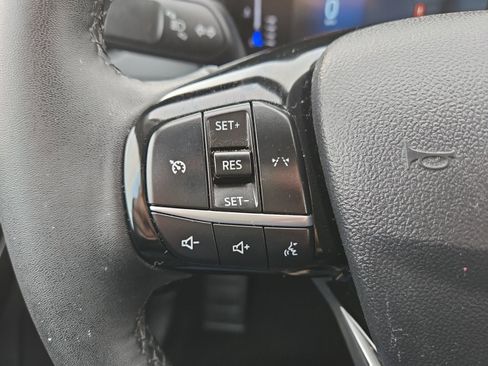 Used 2023 Ford Escape Active image 14