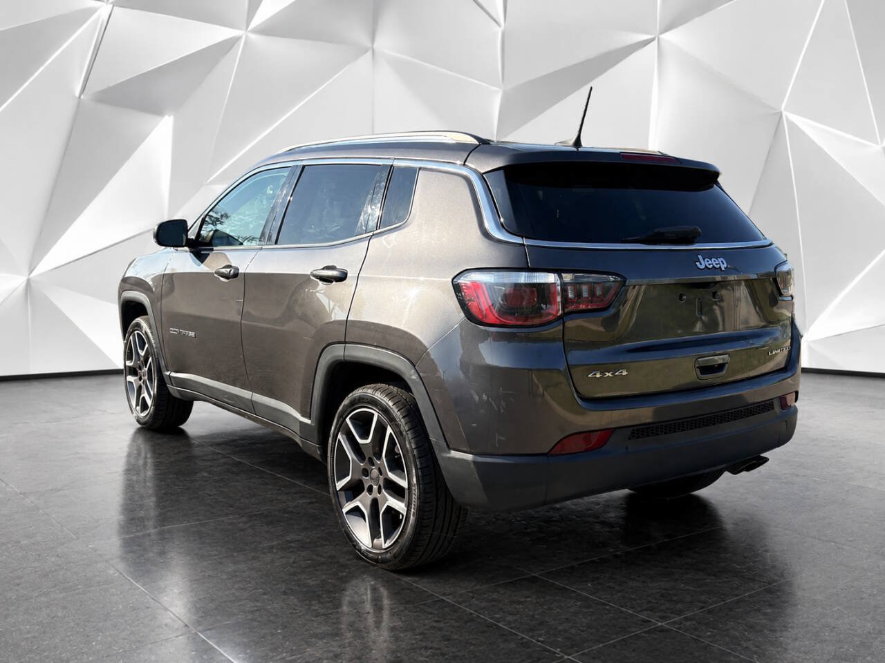 Used 2020 Jeep Compass Limited AWD/4WD image 6
