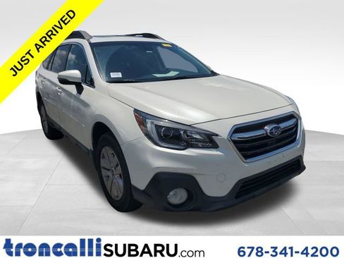 Used 2019 Subaru Outback 2.5i Premium w/ Popular Package #2 AWD/4WD image 1