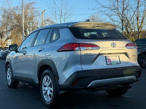 Certified 2025 Toyota Corolla Cross L image 3