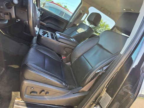 Used 2015 GMC Sierra 3500 SLE w/ SLE Preferred Package AWD/4WD image 6