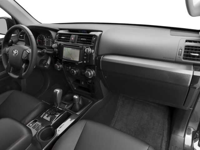 Used 2018 Toyota 4Runner TRD Off-Road AWD/4WD image 11