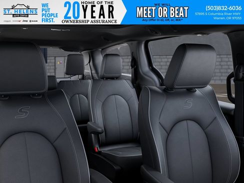 New 2027 Chrysler Pacifica Limited AWD/4WD image 29