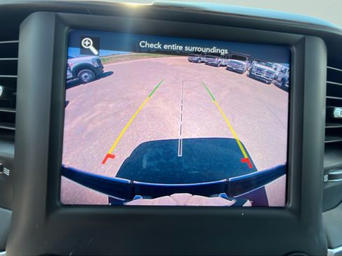 Used 2019 RAM 1500 Laramie AWD/4WD image 14