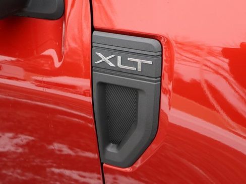 Certified 2023 Ford Maverick XLT w/ XLT Luxury Package image 20