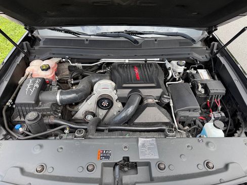Used 2020 GMC Canyon SLE RWD image 23