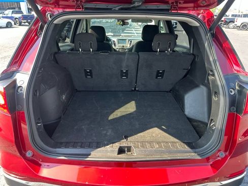 Used 2018 Chevrolet Equinox LT FWD image 35