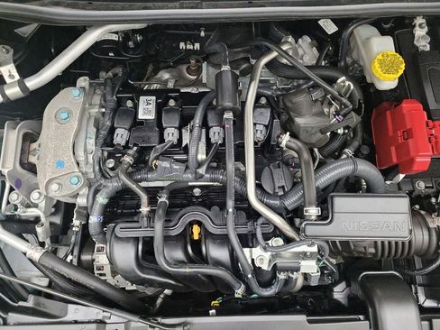 Used 2024 Nissan Sentra SV FWD image 30