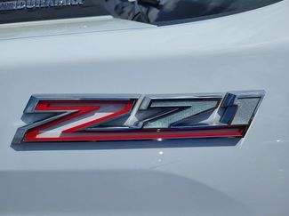 Used 2024 Chevrolet Silverado 2500 LT video 2