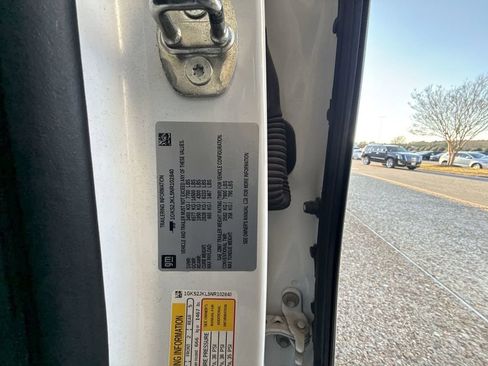 Certified 2022 GMC Yukon XL Denali w/ Denali Premium Package image 34