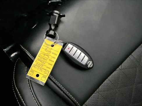 Used 2018 Nissan Maxima FWD image 15