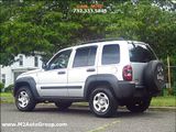 Used 2006 Jeep Liberty Sport image 3