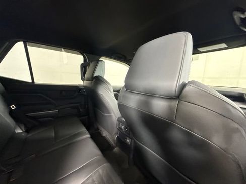 Used 2026 Toyota 4Runner TRD Off-Road Premium AWD/4WD image 31