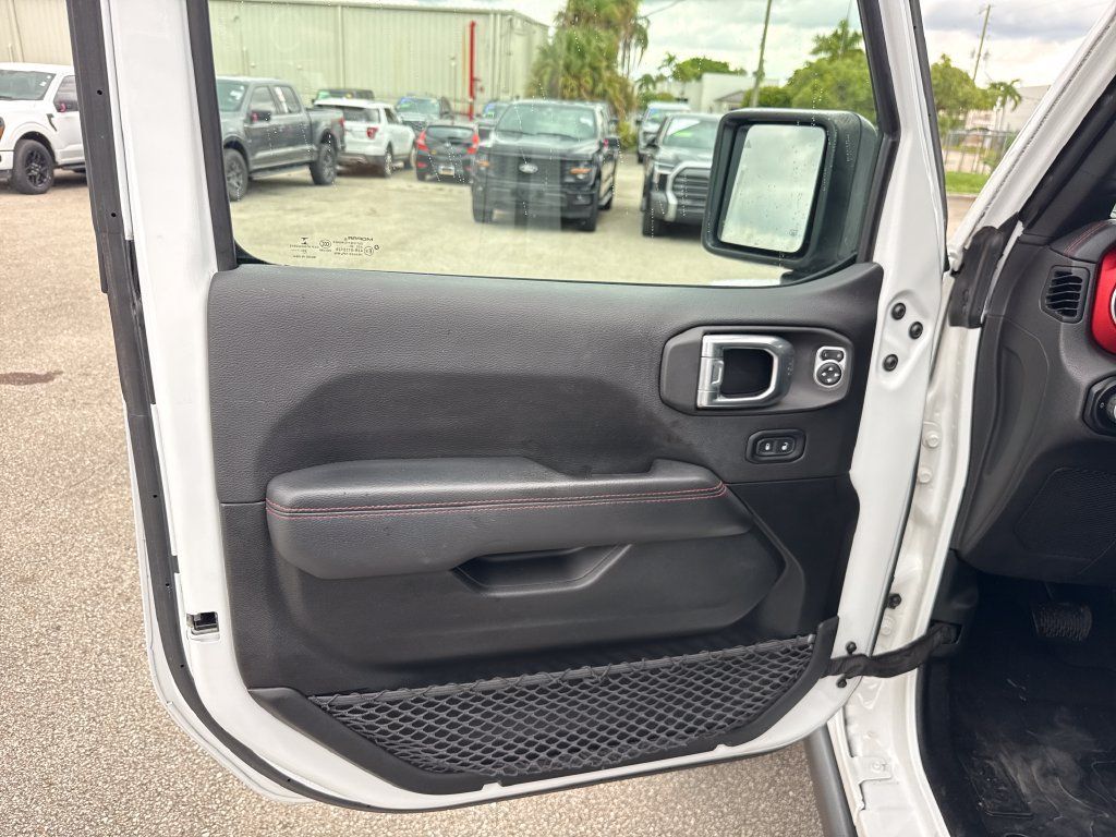 Used 2020 Jeep Gladiator Rubicon AWD/4WD image 12