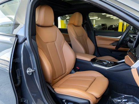 Used 2023 BMW i4 eDrive40 w/ M Sport Package RWD image 31