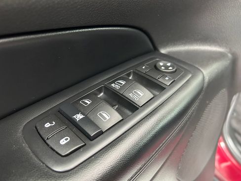 Used 2016 Jeep Grand Cherokee Laredo w/ Quick Order Package 23E AWD/4WD image 16