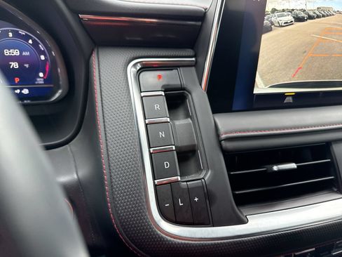 Used 2023 Chevrolet Tahoe RST RWD image 20