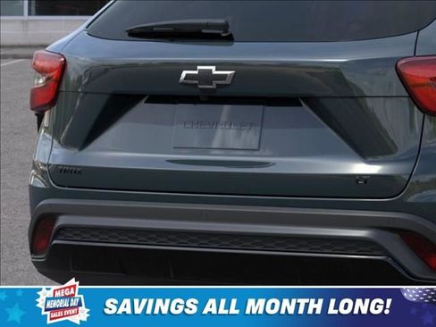 New 2026 Chevrolet Trax LT w/ Driver Confidence Package FWD image 14