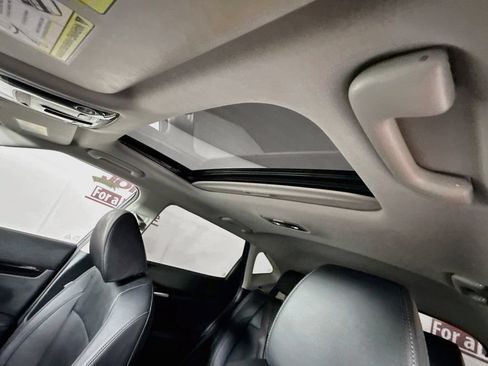 Certified 2024 Kia Seltos EX AWD/4WD image 12