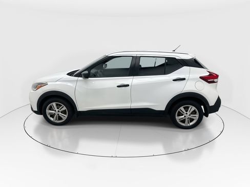Used 2020 Nissan Kicks S FWD image 5