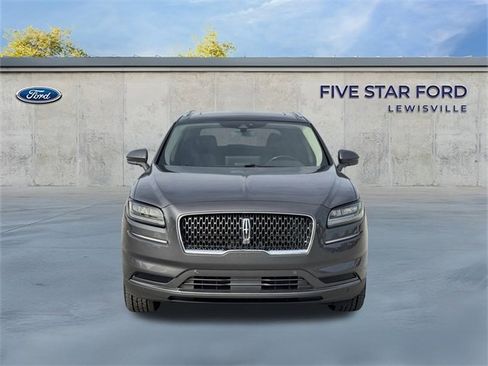 Used 2022 Lincoln Nautilus Reserve w/ Equipment Group 201A image 8