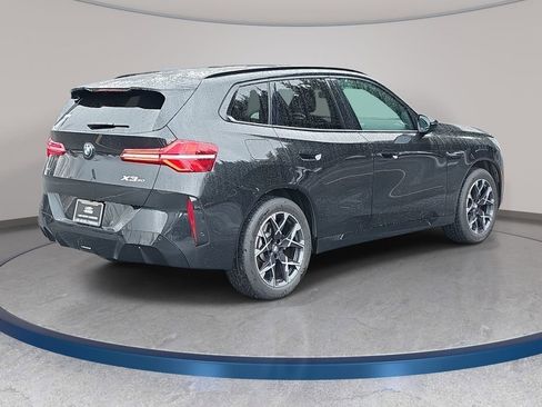 Used 2025 BMW X3 xDrive30i w/ Premium Package AWD/4WD image 6