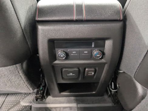 Certified 2023 Chevrolet Traverse RS w/ LPO, Floor Liner Package AWD/4WD image 22