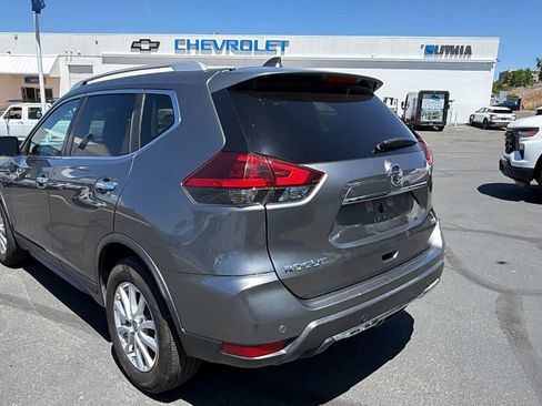 Used 2020 Nissan Rogue SV FWD image 7