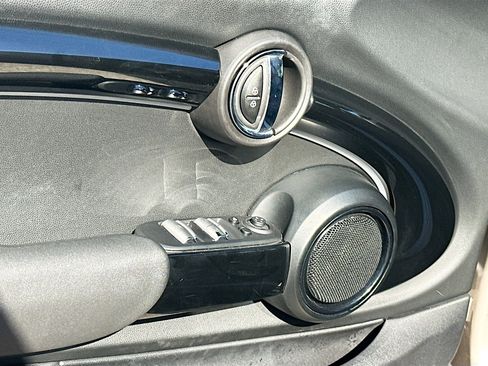 Used 2023 MINI Cooper S image 18