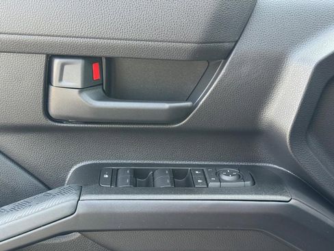 Certified 2025 Toyota 4Runner SR5 image 23