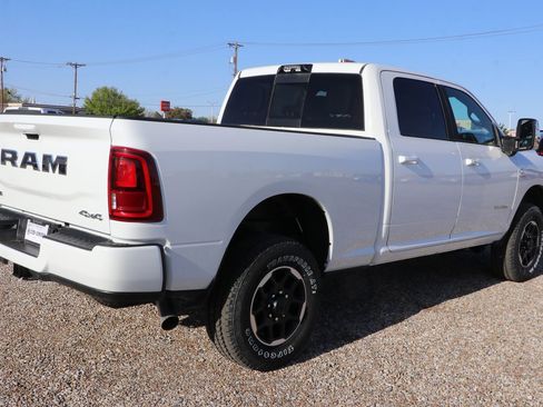 New 2025 RAM 2500 Laramie w/ Towing Technology Group image 7