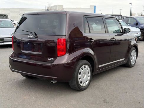 Used 2010 Scion xB Release Series 7.0 image 2
