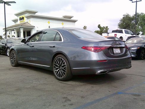 Used 2022 Mercedes-Benz S 580 4MATIC Sedan image 5