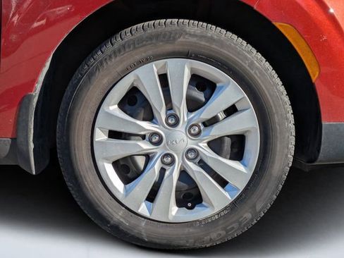 Used 2023 Kia Soul LX FWD image 10