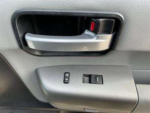 Used 2016 Toyota Sequoia Limited image 34