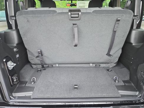 New 2026 Jeep Wrangler Sport AWD/4WD image 25