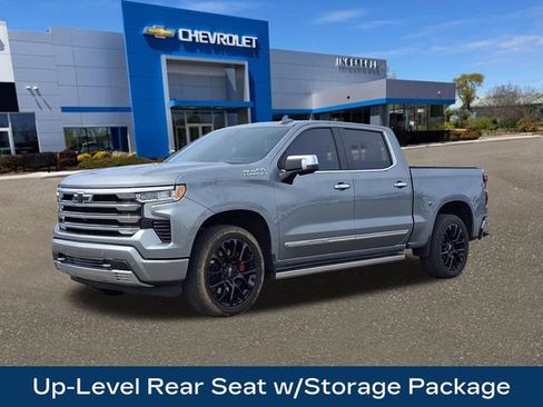Used 2024 Chevrolet Silverado 1500 High Country w/ Technology Package image 4