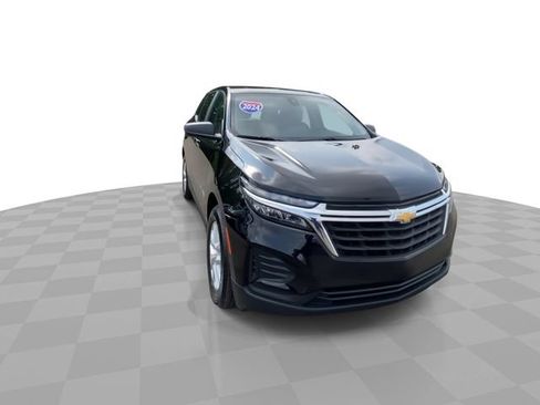 Used 2024 Chevrolet Equinox LS w/ LPO, Floor Liner Package FWD image 4